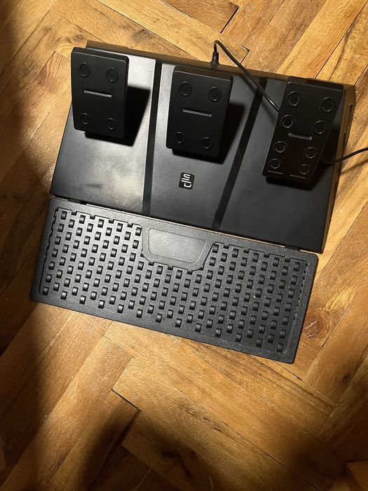 Продавам волан за PS4/XBOX SuperDrive 270градуса