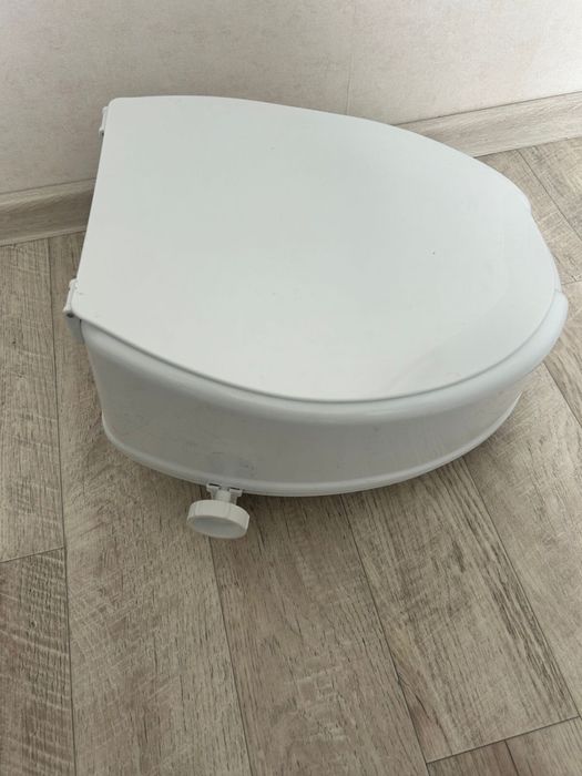 Накладка на унитаз