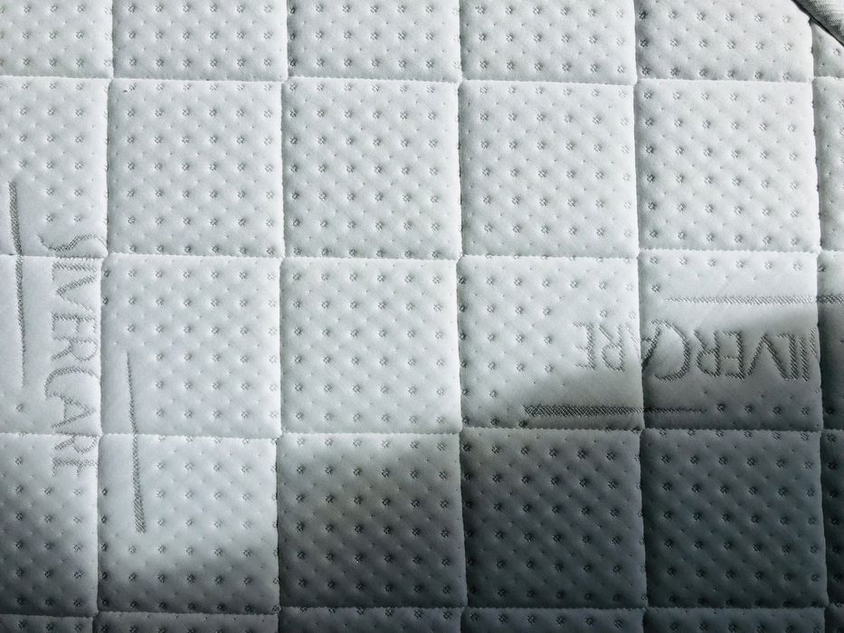 Спалня и нощни шкафчета - цвят венге и бяло