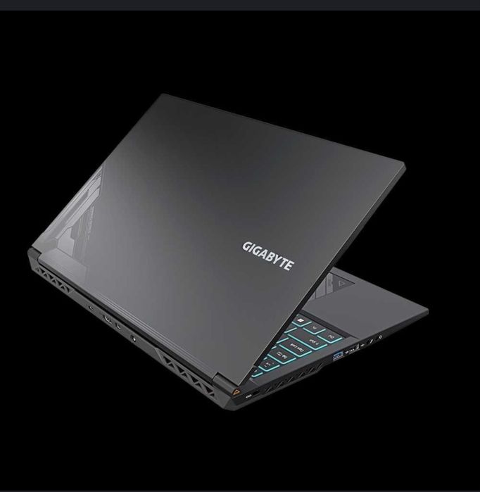 Продам Игровой ноутбук Gigabyte G5 KF (RTX 4060, i5-12500H)