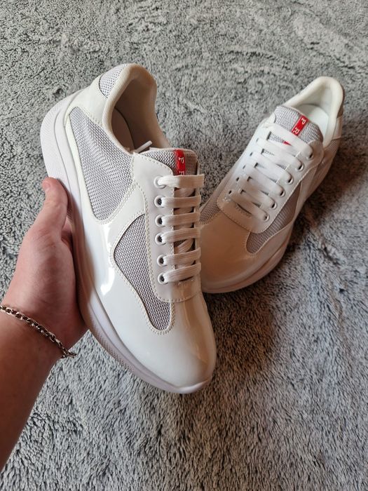 Prada cups albi noi marime 43