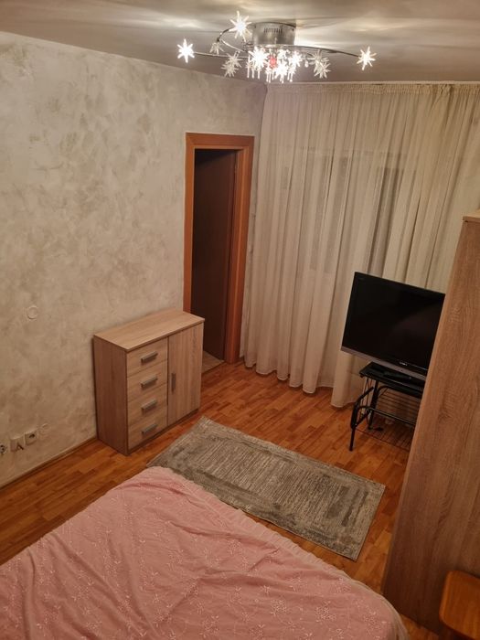 Garsonieră  de inchiriat.