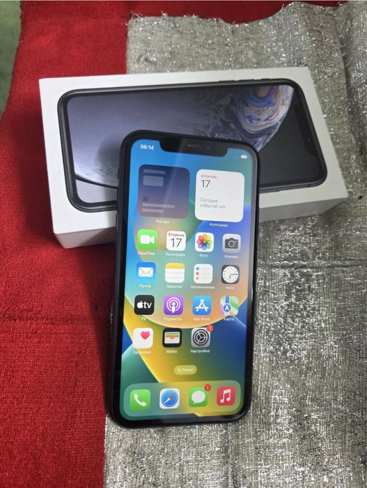 Продам Айфон XR 128gb 78%