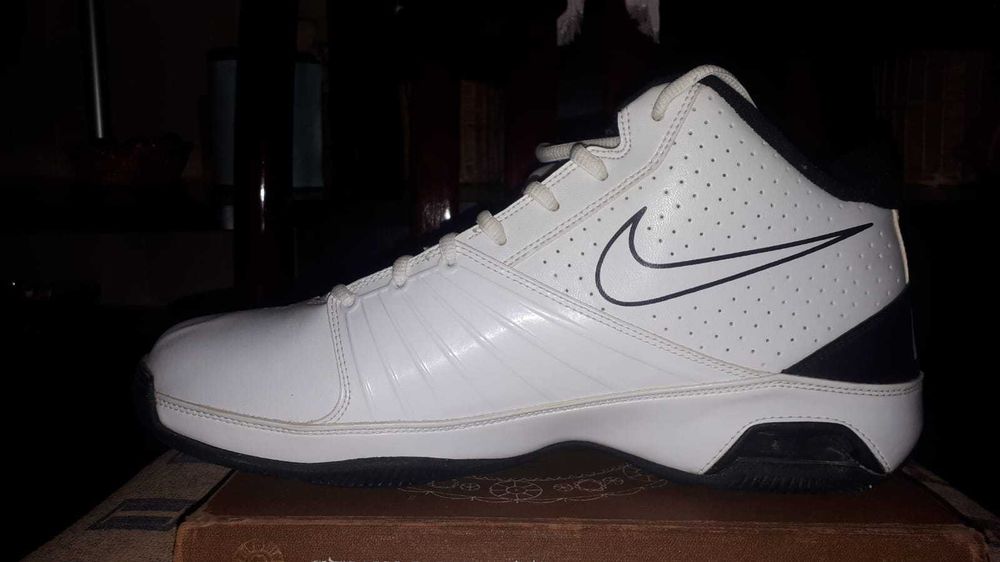 Кроссовки Nike, большой размер, новые