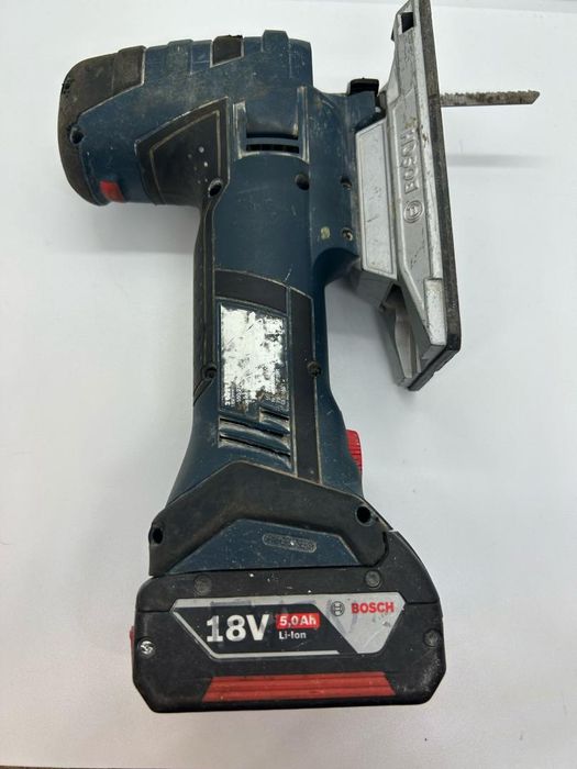 Fierastrau vertical BOSCH GST 185-LI -D-