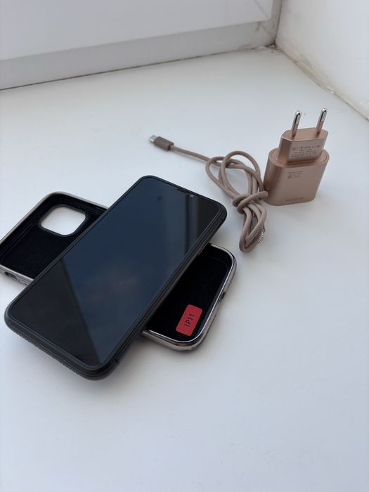 Продам Iphone 11 64 гб