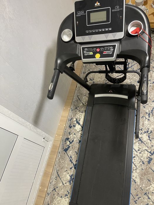 Беговая дорожка с масажорем/ Massajchi bilan yugurish yo'lakchasi