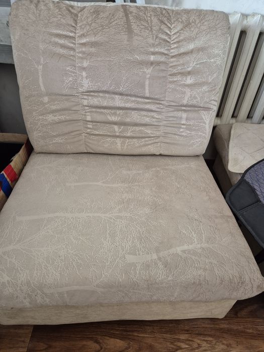 Продам диван,угловой