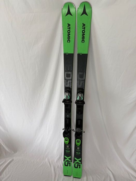 Ski Schiuri piste race carver Atomic Redster X5 168 cm