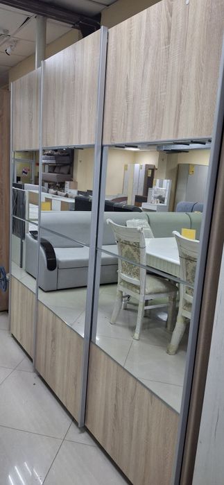 Продам двери от шкафа купе, Риал 07.