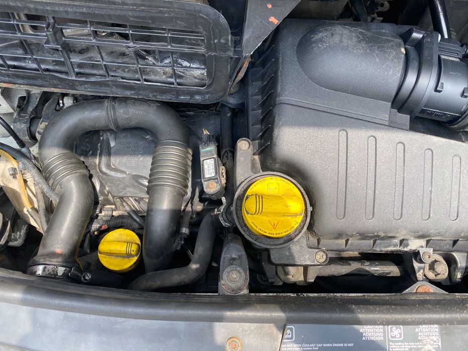 DEZMEMBREZ PIESE Renault TRAFIC VAN 1.9 dci 101 cp si 2.0 dciI 114 cp 2007 Opel VIVARO Nissan INTERSTAR