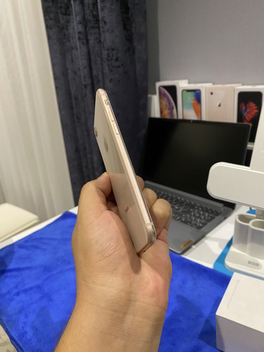 Iphone 8 ideal 64gb gold