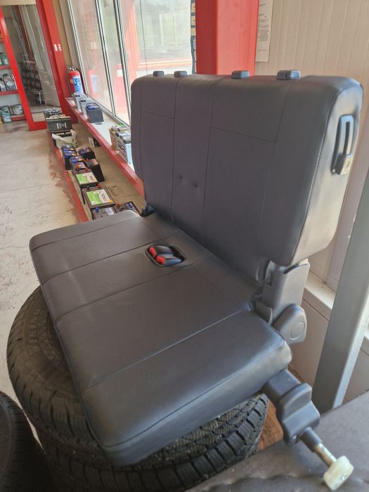 Митсубиши Паджеро 2008г. седалка трети ред