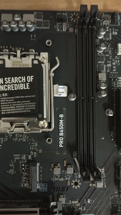 MSI Pro B650m b сокет AM5