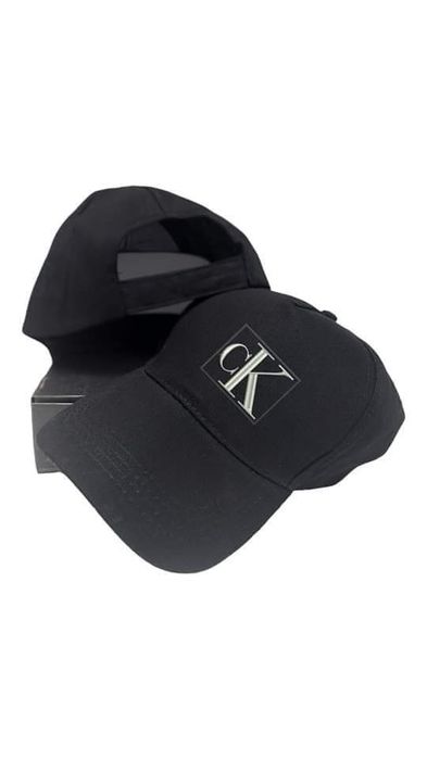 Шапка с козирка g.6