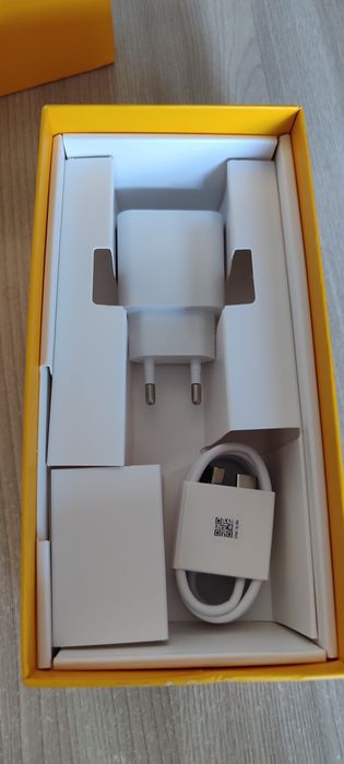 Телефон Realme Note 60