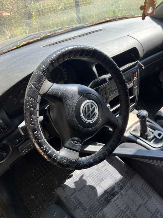 Пасат B5 - 1.8T на части