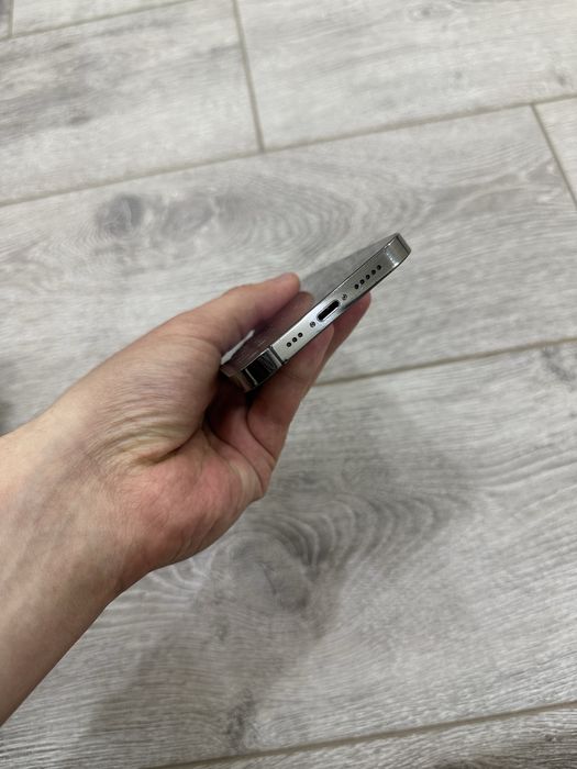 Iphone 12 Pro 78% yomkst