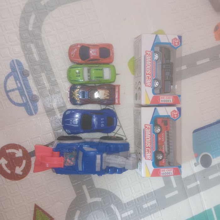 Каждая картинка от 500 до 2000 тенге