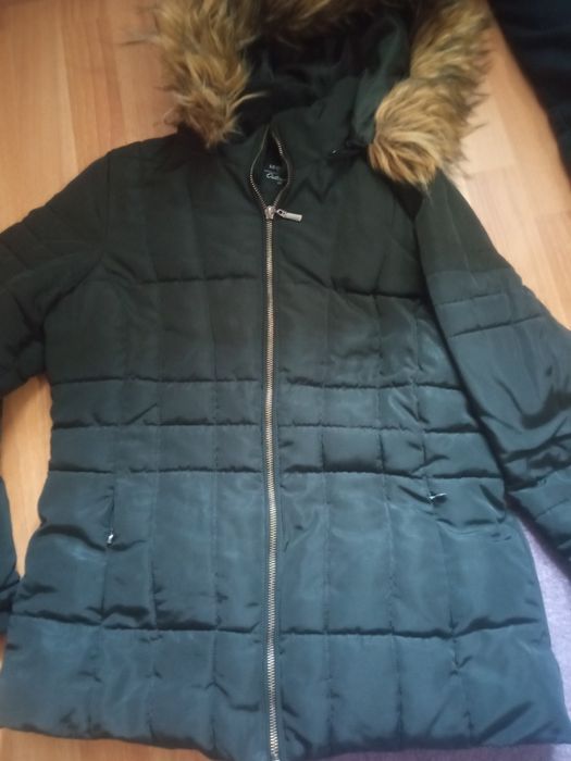 Дамско яке запазено