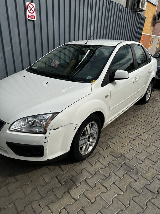 FORD Focus 2005 — imagine 3