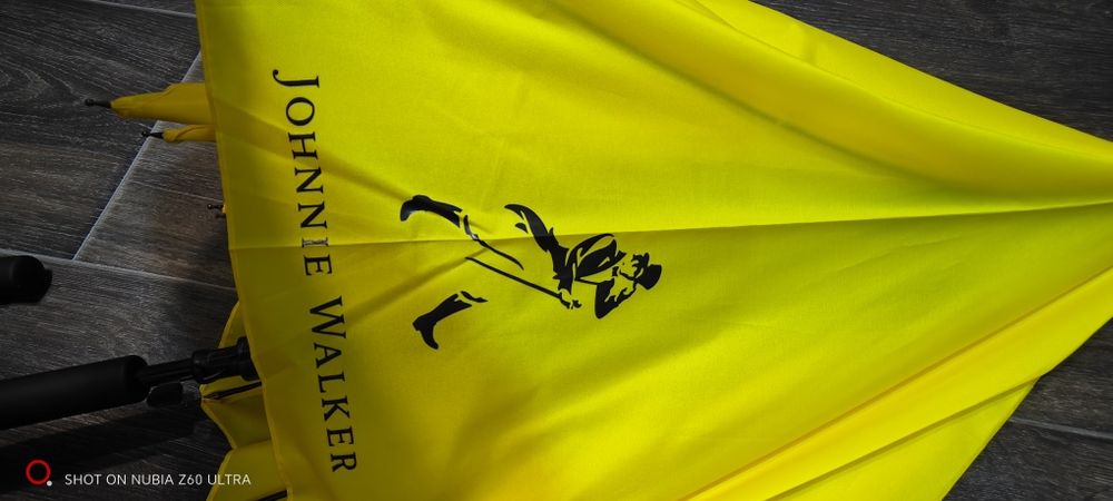 Зонт брендированный Johnnie Walker
