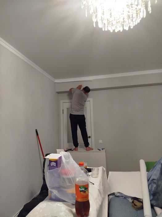 Поклейка обоев рулон 7000т