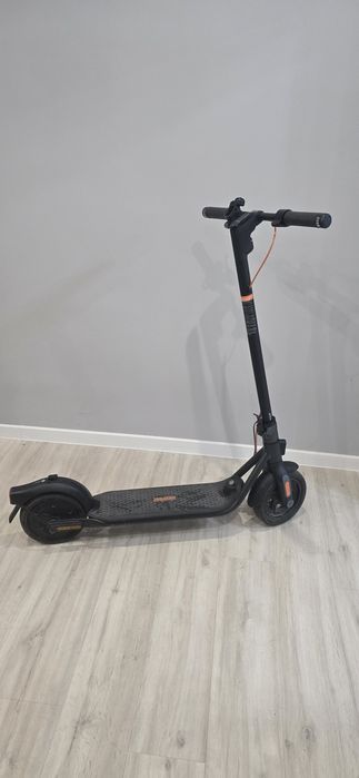 Самокат Ninebot F2 Plus