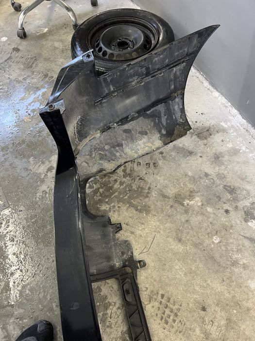 Задна броня Vw Passat B6