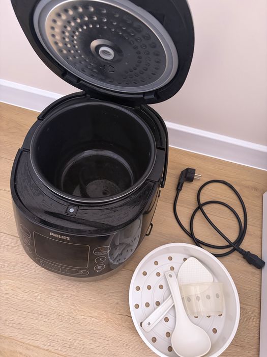 Мултикукър Philips HD4749