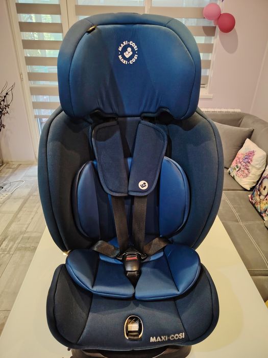 Столче за кола Maxi Cosi Titan