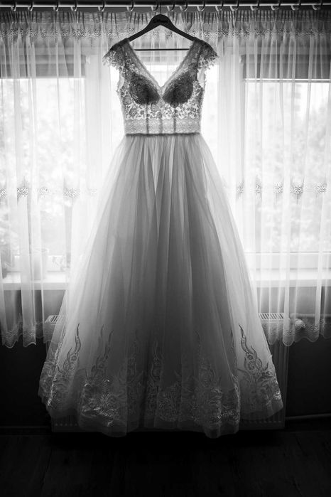 Rochie mireasa alba-crem