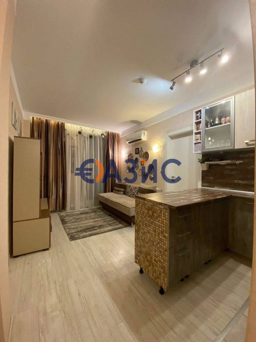 Продава се Тристаен апартамент в к.к. Слънчев бряг - 70 кв.м за 1286 €/кв.м - Снимка #9