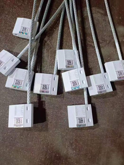 Жд пломбы универсал -1  2025