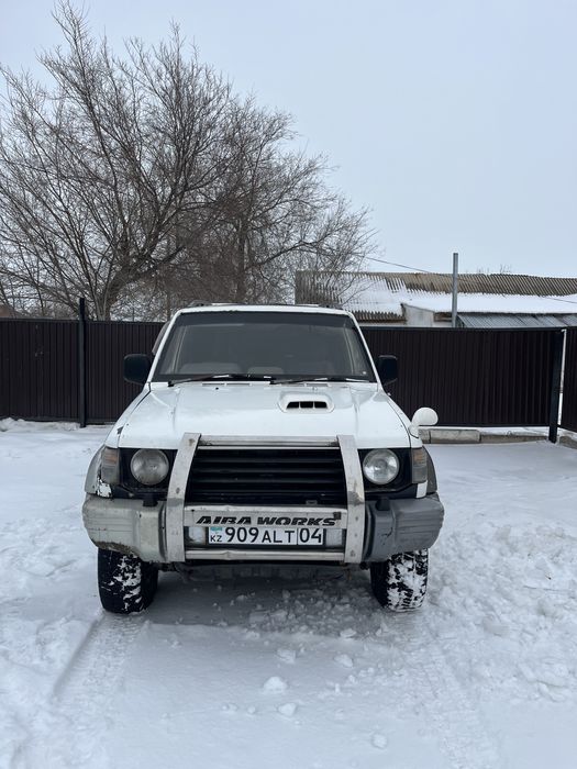 Mitsubishi pajero