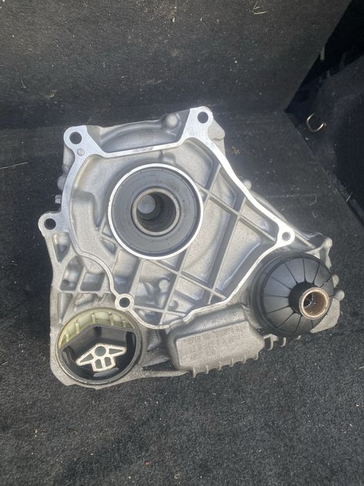 Раздатка / редуктор BMW iX1 U11 xDrive