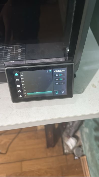Продам Creality K1 Max