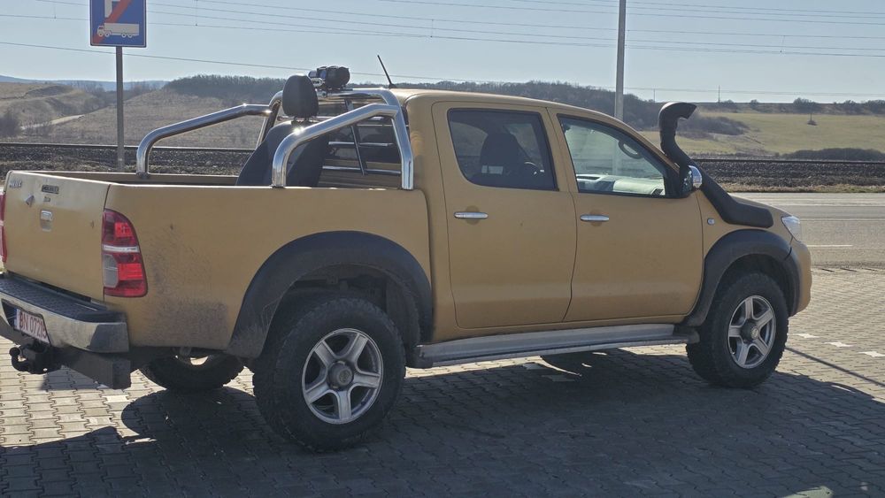 TOYOTA Hilux 2014 — imagine 3