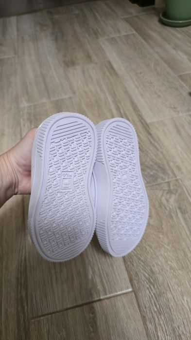 Маратонки FILA 26 номер