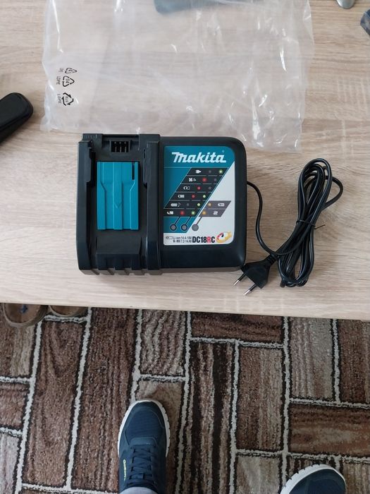 Incarcator rapid Makita