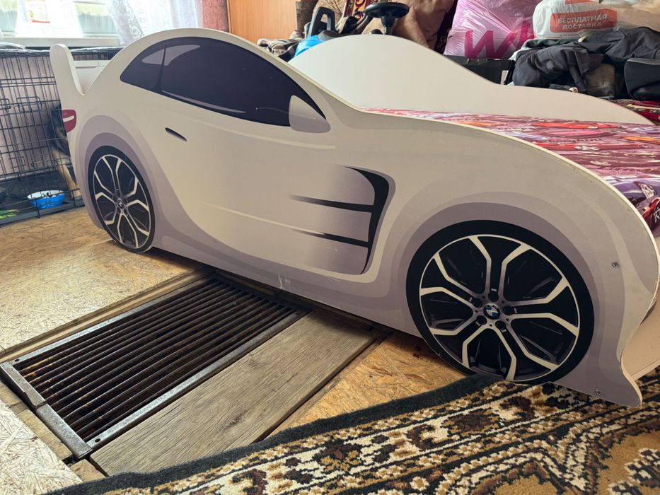 Кровать детская для мальчика BMW