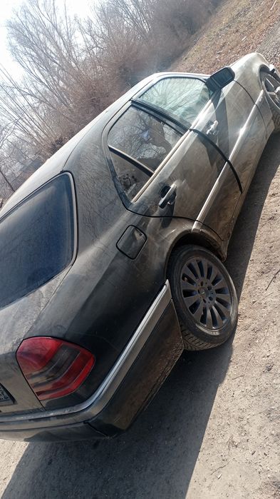 Продам машину срочно