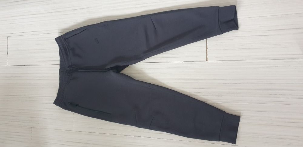 Nike Tech Pant Mens Size L НОВО! ОРИГИНАЛ! Мъжко Долнище!