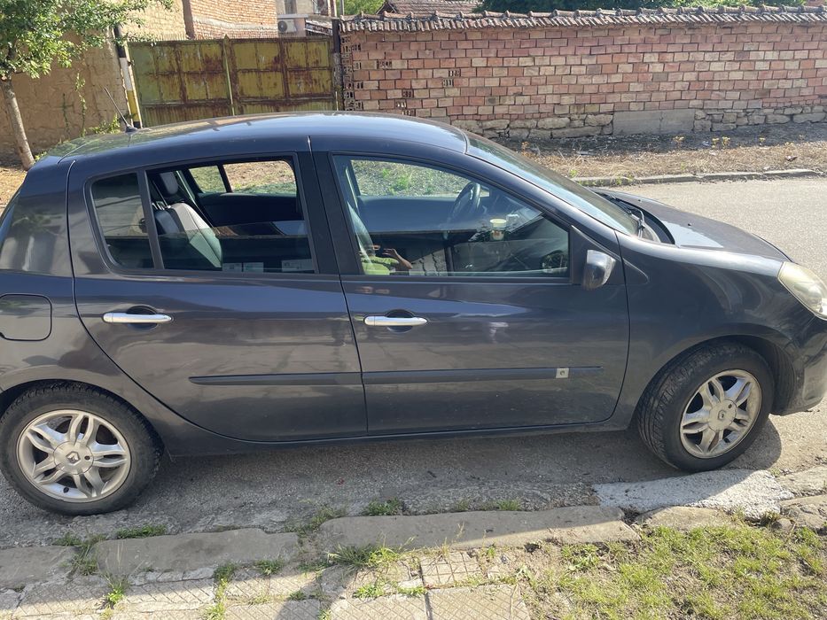 Renaut clio 3 2007год.