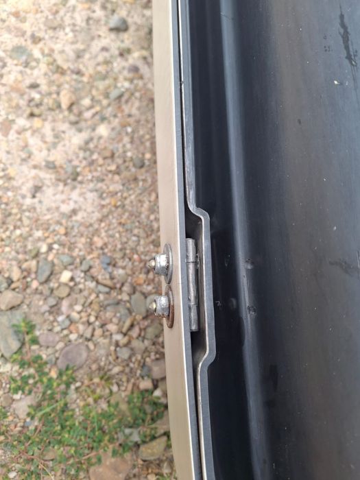 Голям автобокс    .