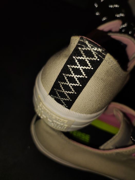 Tenisi barbati Converse
