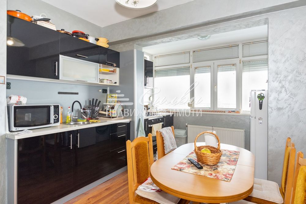 Двустаен апартамент - кв. Добруджански!