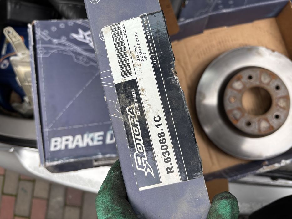 Тормозные диски от Митсубиси Лансер