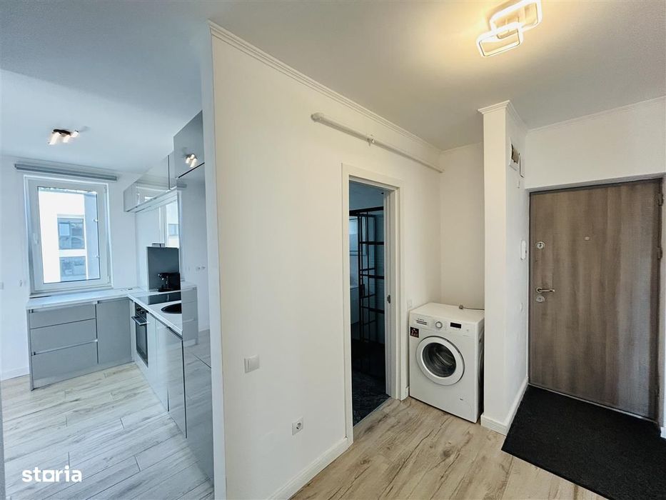 Apartament 2 camere cu balcon si parcare, baie cu cada si dus