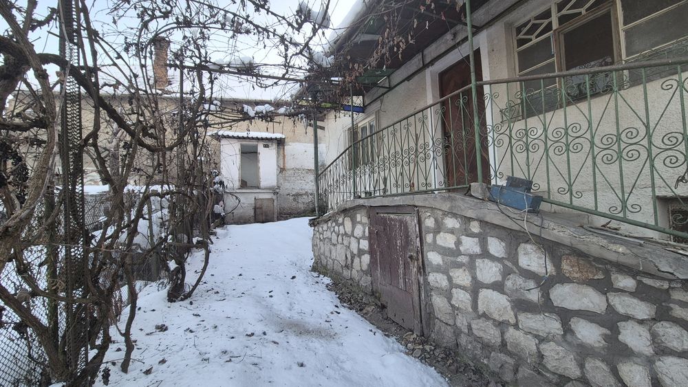 Casa de vânzare în Aiud, zona pieței !